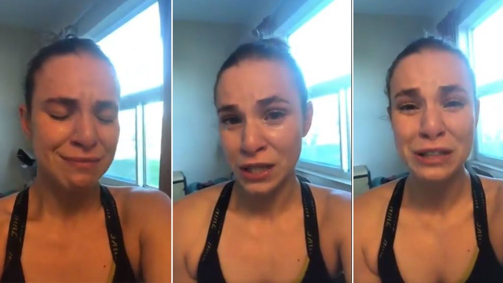 El llanto desconsolado de una atleta paralímpica estadounidense al enterarse que sus medallas valdrán lo mismo