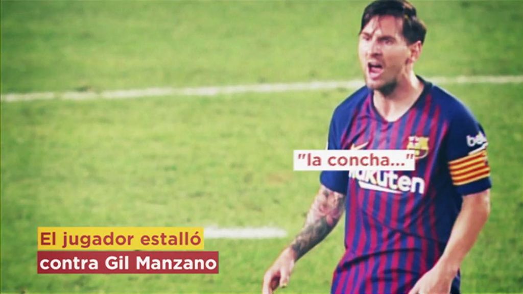 Messi le negó la mano a Gil Manzano al final del partido tras no pitar una falta en el 92’