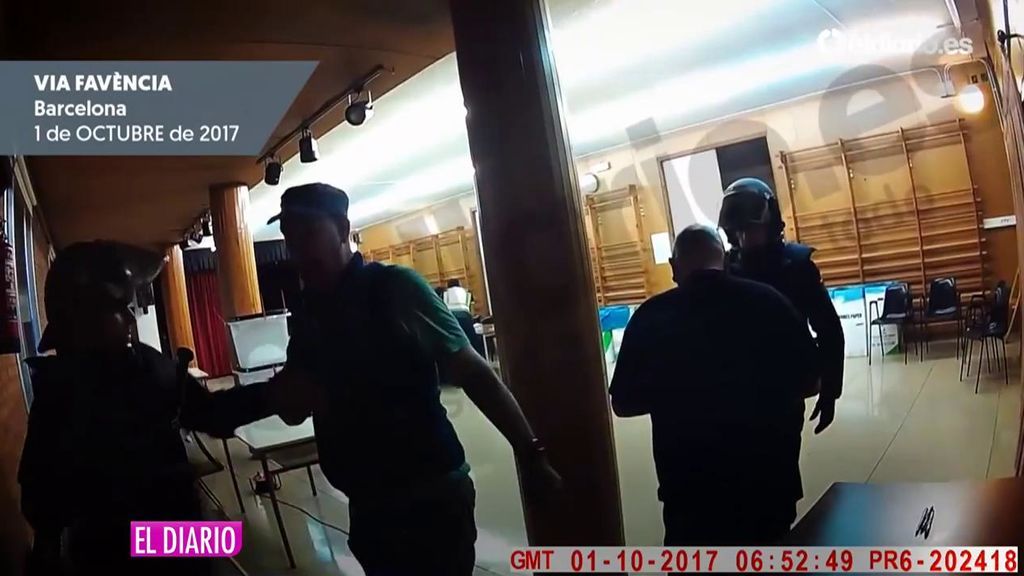 El 1-O desde la cámara de los antidisturbios: así fue la intervención policial