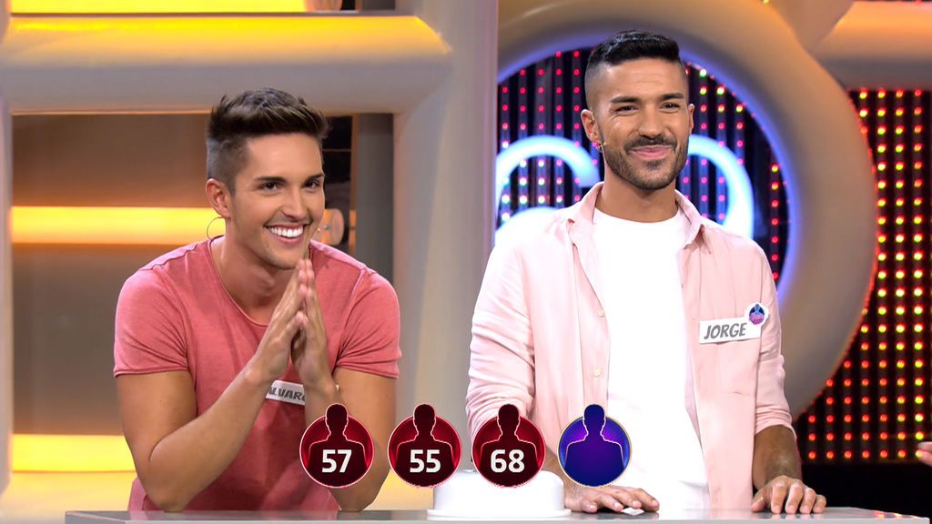 Álvaro y Jorge se quedan a cero y aprovechan para pedirle trabajo a un desconocido