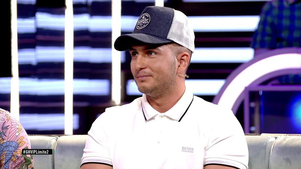 Omar, contra Asraf: “¿Míster de qué? Yo soy mucho más guapo que él”