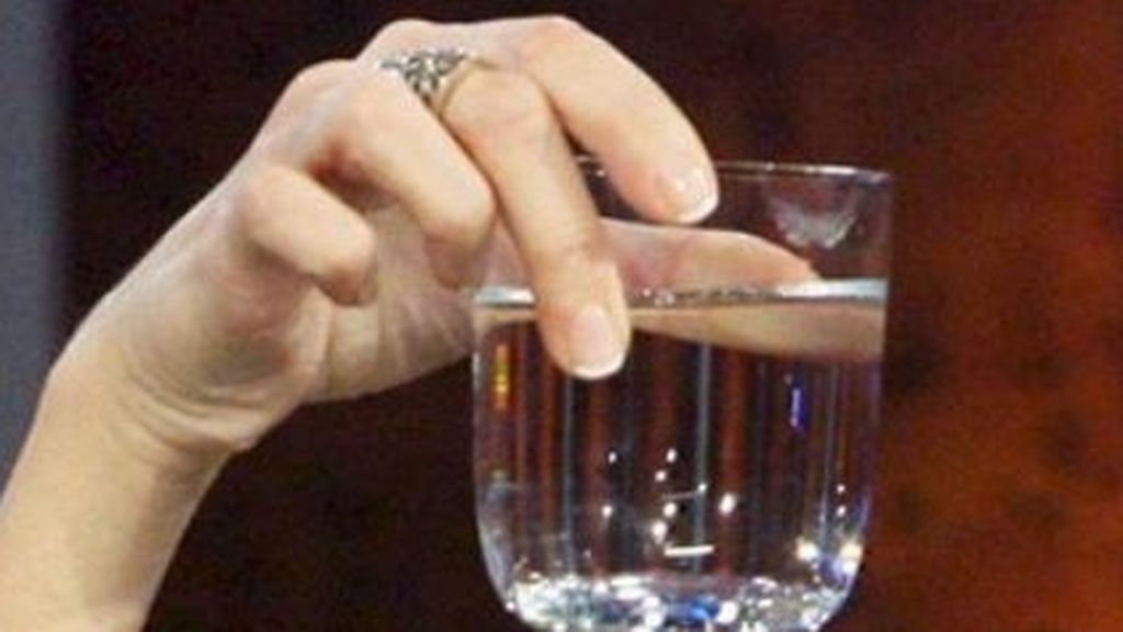 Subida del agua a la vista: El Gobierno quiere introducir un "canon medioambiental" en su tarifa