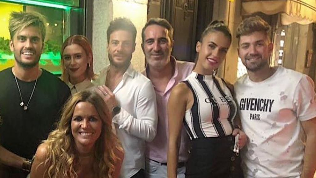 ¡Sofía, Marta López, Bea, Rodri y muchos más!: reencuentro a lo grande de grandes hermanos