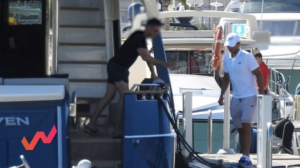 Garrido rastrea Ibiza para cazar a Rafa Nadal: ¡menudo paparazzi!