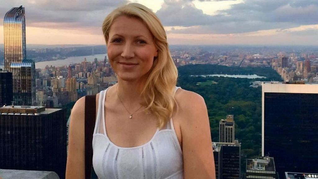 Una profesora británica es acusada de cuatro delitos de abuso a menores Una profesora británica es acusada de cuatro delitos de abuso a menores