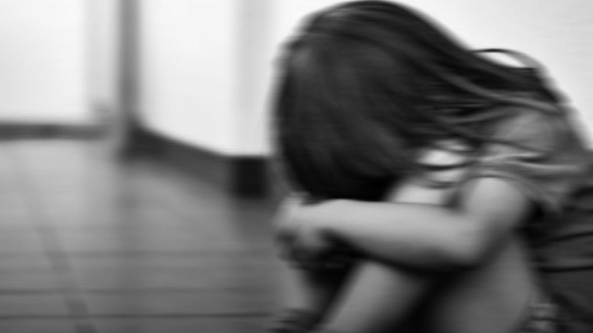 Descubre a su marido violando a su hija de 11 años en Argentina