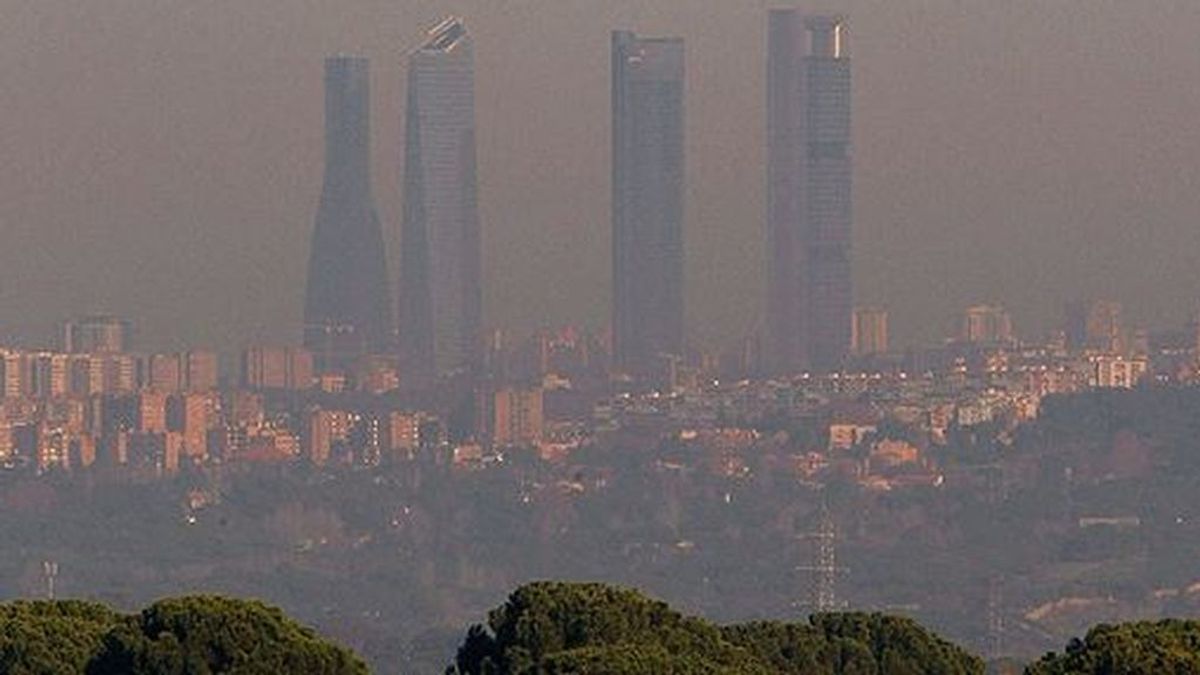 Estos son los coches que la contaminación impedirá circular por Madrid a partir del 8 de octubre