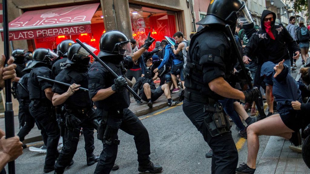 Escenas de violencia en Cataluña