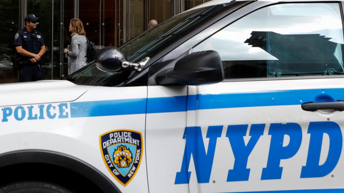 Una veintena de muertos al estrellarse una limusina contra un vehículo y un grupo de gente en Nueva York
