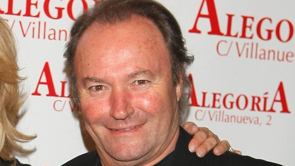 Amador Mohedano, arruinado, vende la finca que heredó de Rocío Jurado Amador Mohedano, arruinado, vende la finca que heredó de Rocío Jurado
