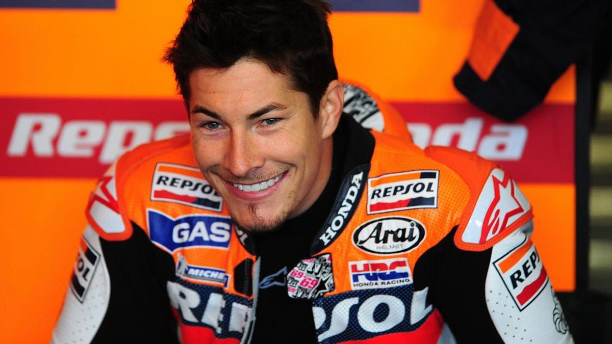 El conductor que atropelló mortalmente a Nicky Hayden se libra de la cárcel pese a ser condenado por exceso de velocidad El conductor que atropelló mortalmente a Nicky Hayden se libra de la cárcel pese a ser condenado por exceso de velocidad