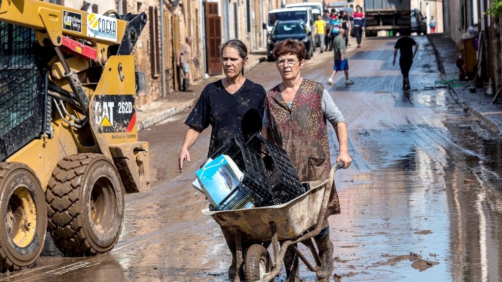 Las mejores imágenes de la solidaridad tras la tragedia de Mallorca