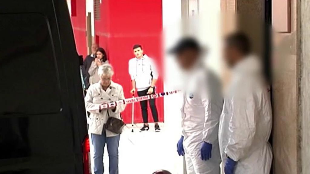Crimen pasional en Navarra: dos hombres que habían sido pareja aparecen muertos en un piso