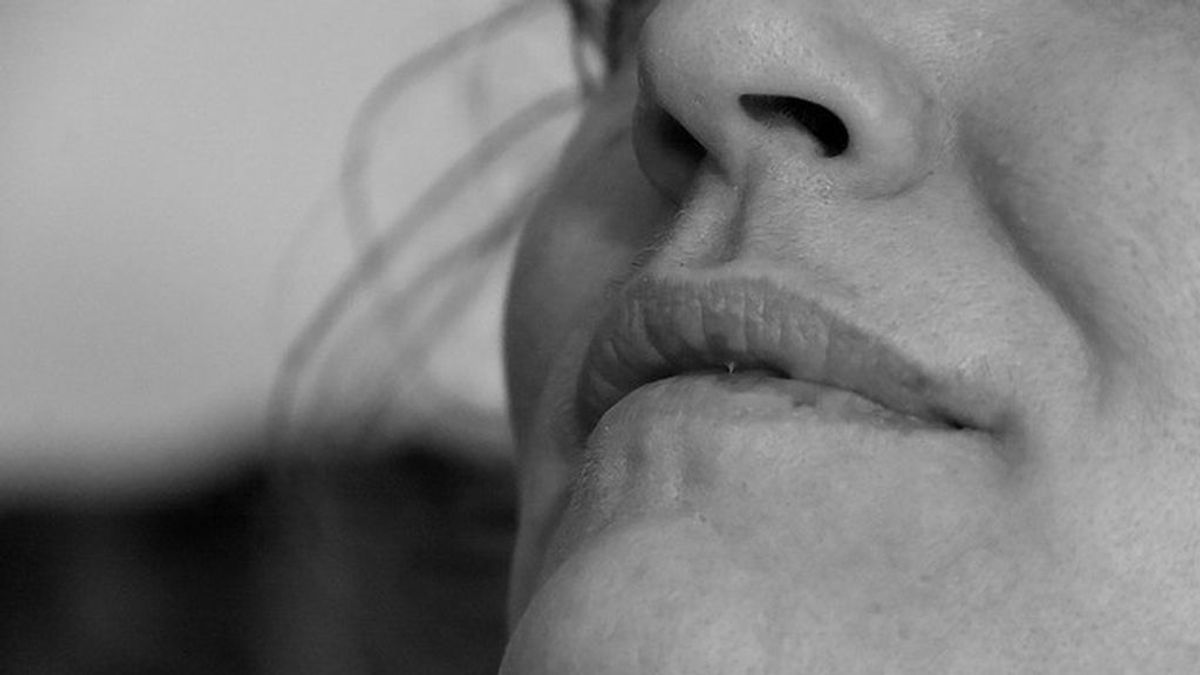 Las bacterias causantes de la neumonía se pueden propagar frotándose la nariz