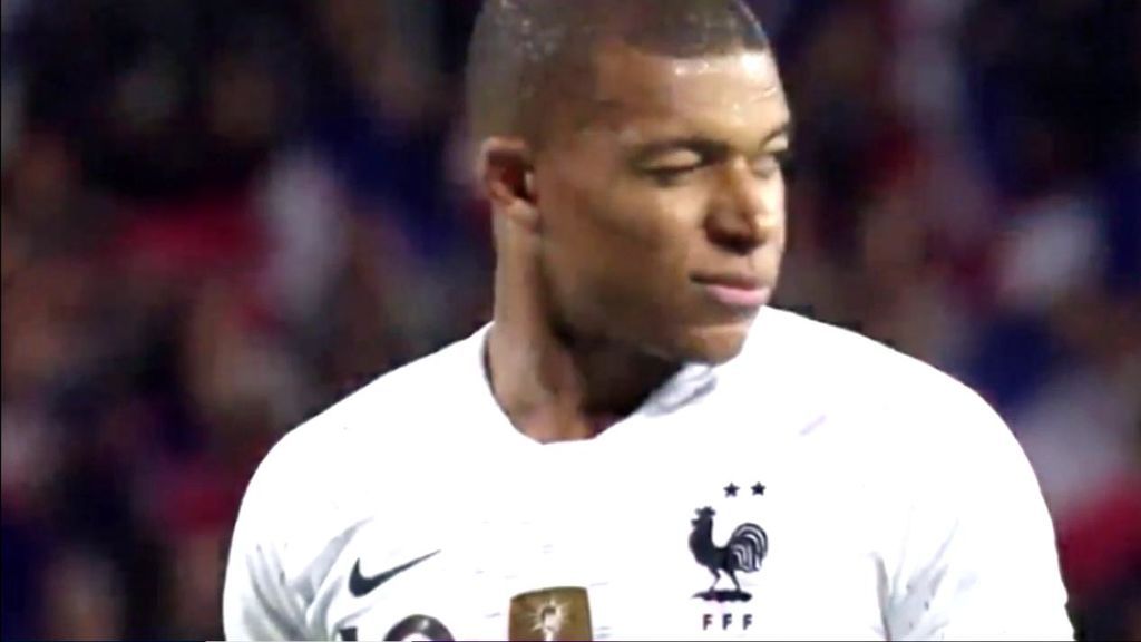 Mbappé rescata a Francia: taconazo de genio y gol de penalti con una tranquilidad de crack