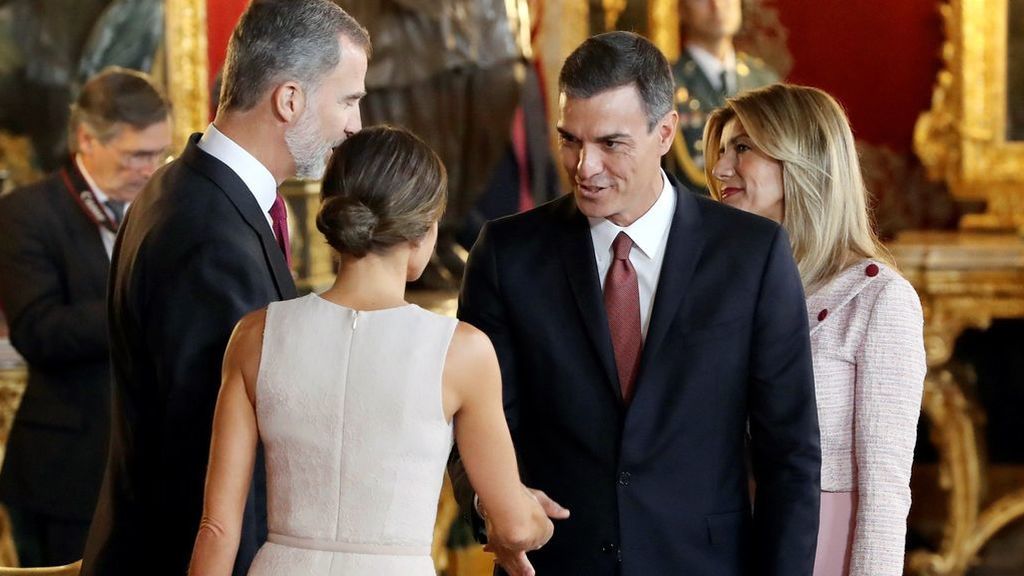El lapsus de Pedro Sánchez durante el besamanos en el Palacio Real