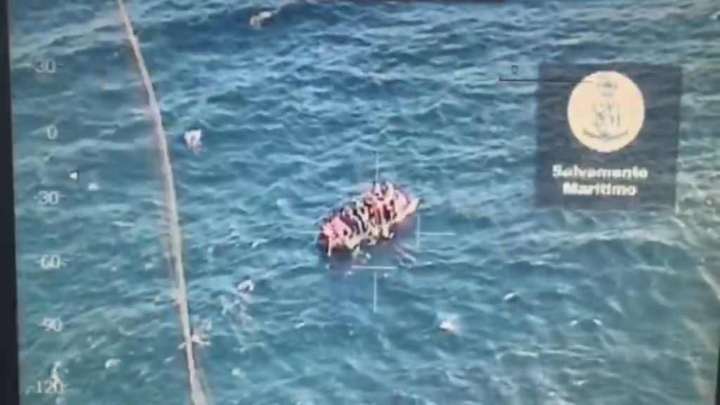 Más de 500 inmigrantes rescatados y 17 desaparecidos de las pateras en el mar de Alborán