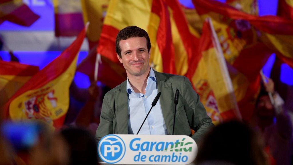 Casado lamenta que Iglesias, el "gran fichaje" de Sánchez, "mande sobre la economía"