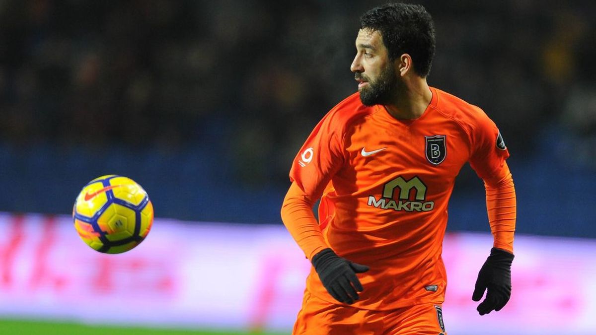 Arda Turan se expone a 12 años de cárcel tras ser acusado de agresión en una discoteca de Turquía Arda Turan se expone a 12 años de cárcel tras ser acusado de agresión en una discoteca de Turquía