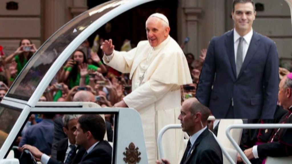 Las burlas en las redes sociales del error del protocolo de Pedro Sánchez y su mujer