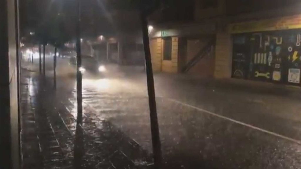 Noche complicada en Tarragona por las intensas lluvias que ha dejado Leslie