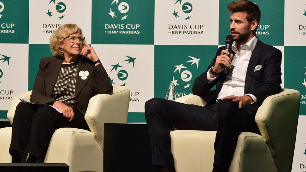 “¿Geralt?” La divertida anécdota de Manuela Carmena al presentar a Gerard Piqué