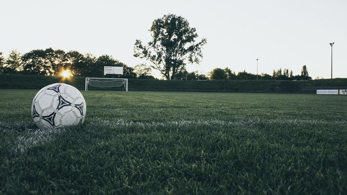 La madre de un niño autista denuncia que el club en el que entrena su hijo no le deja jugar tras prometerle que sí lo haría La madre de un niño autista denuncia que el club en el que entrena su hijo no le deja jugar tras prometerle que sí lo haría
