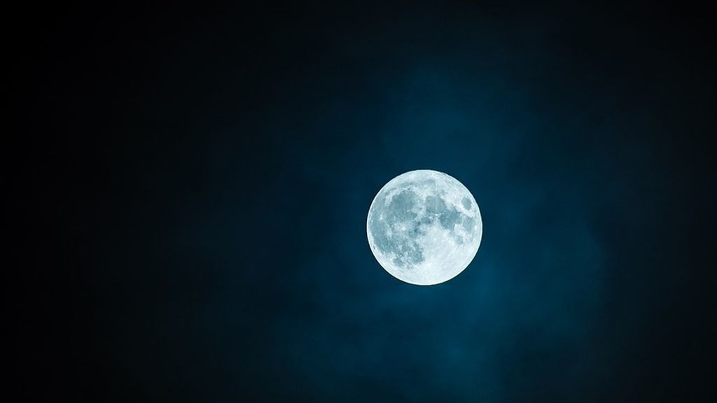 ¿Cómo ahorrar en el gasto de luz? En China han decidido apostar por una luna artificial