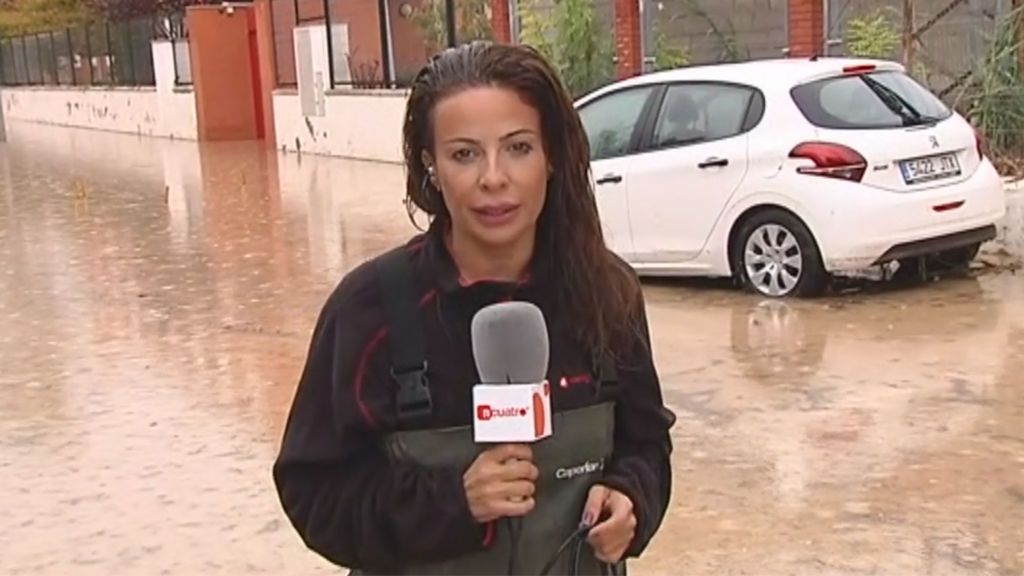 EN DIRECTO, desde Campillos: calles convertidas en ríos y vehículos flotando tras caer 350l/m2