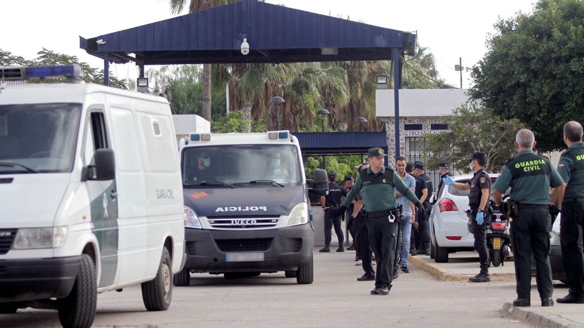Salto masivo a la valla de Melilla: muere un inmigrante y varios resultan heridos