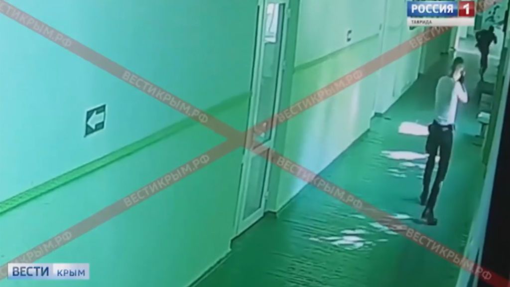 La matanza en un instituto de Crimea, grabada por las cámaras de seguridad