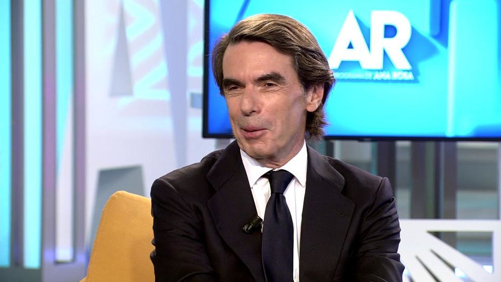 Aznar: "Yo recibí un centro derecha troceado y ahora se ha vuelto a trocear"