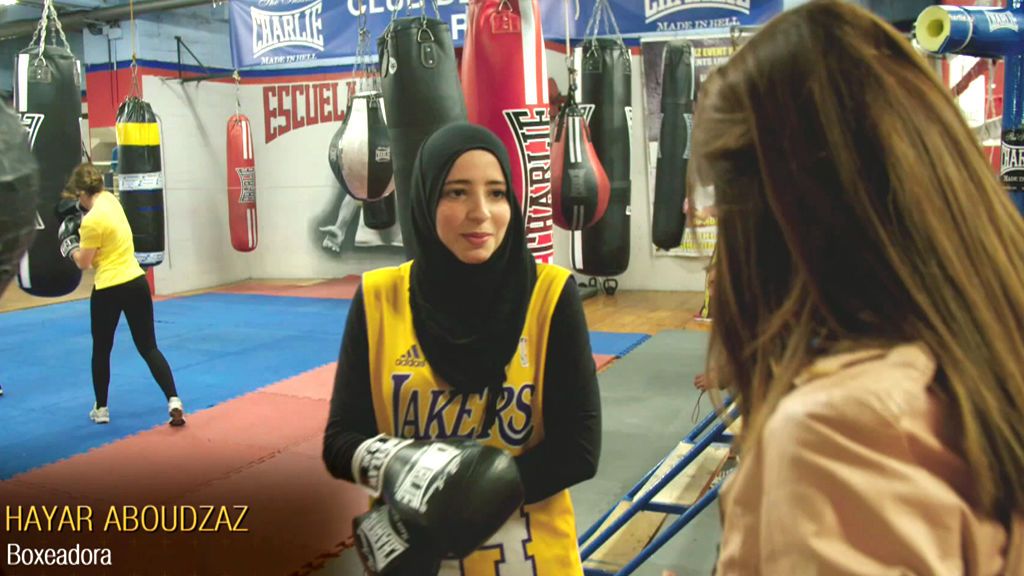 Chica, musulmana y boxeadora: "Me han escupido y empujado después de algunos atentados"