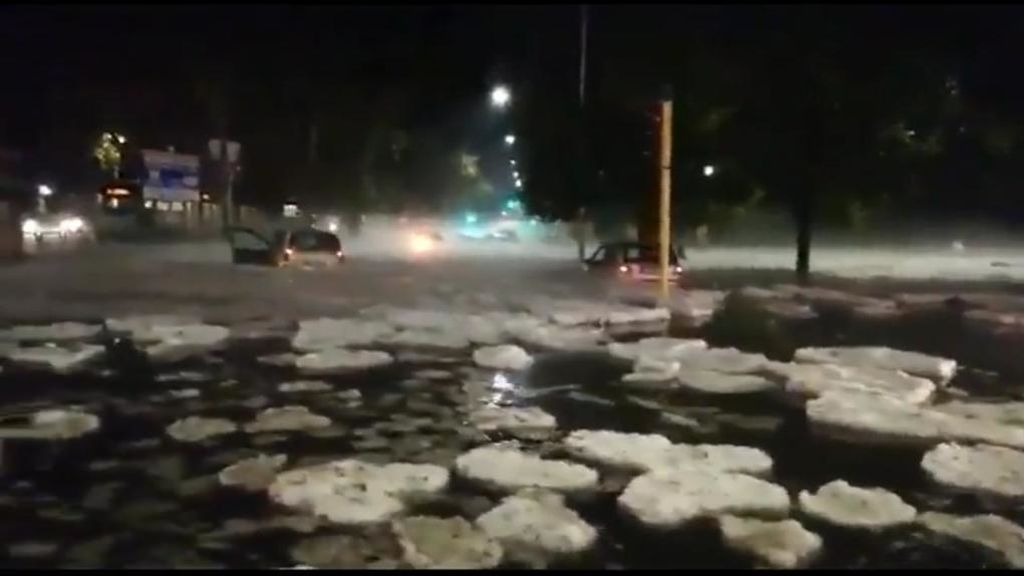 Pesadilla en Roma por una brutal tormenta de granizo