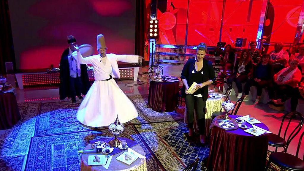 Alfombra roja y danza mística, 'Sálvame' se pone romántico con el estreno de Kara Sevda