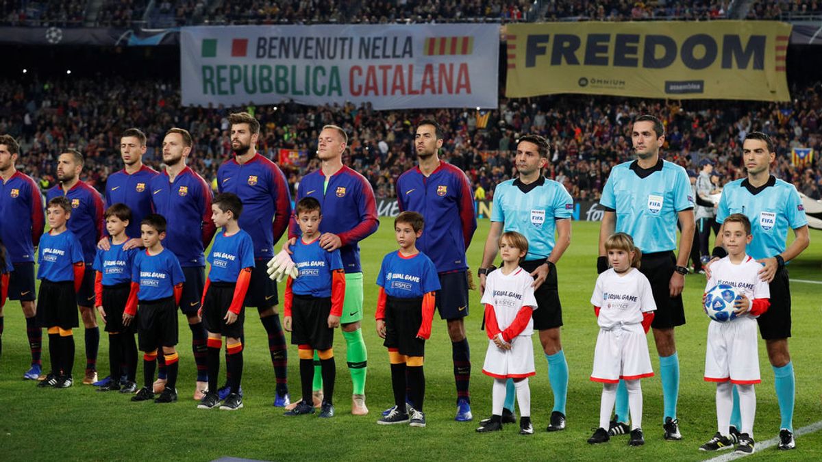 El Camp Nou recibió al Inter de Milán con pancartas independentistas: “Bienvenidos a la República Catalana”
