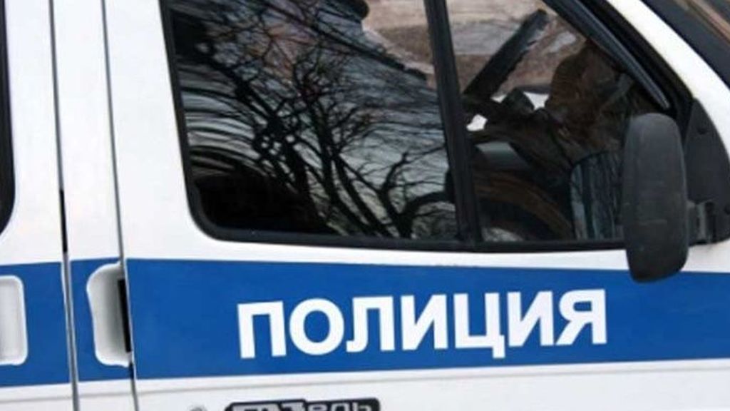 El colapso de un puente arrebata la vida a una mujer de 25 años y a una niña de 3 en Rusia El colapso de un puente arrebata la vida a una mujer de 25 años y a una niña de 3 en Rusia