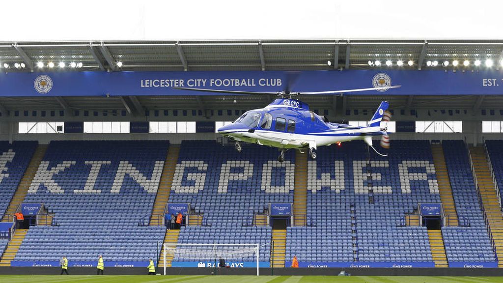 Se estrella el helicóptero del dueño del Leicester a las afueras del estadio Se estrella el helicóptero del dueño del Leicester a las afueras del estadio