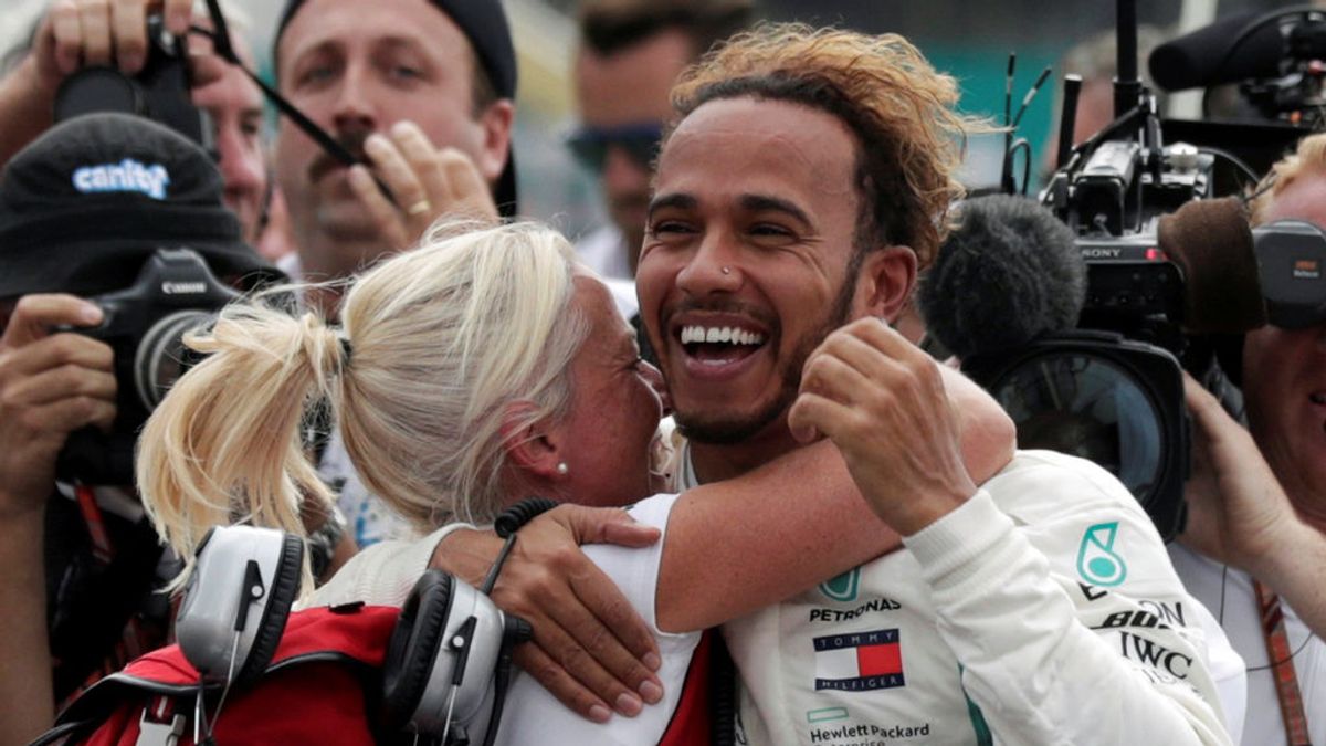 Hamilton Hamilton