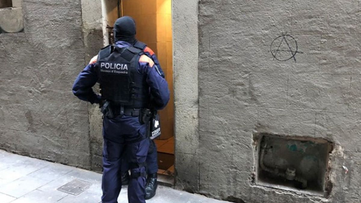 Macroperación contra los narcopisos en Barcelona:  55 detenidos y una veintena de registros