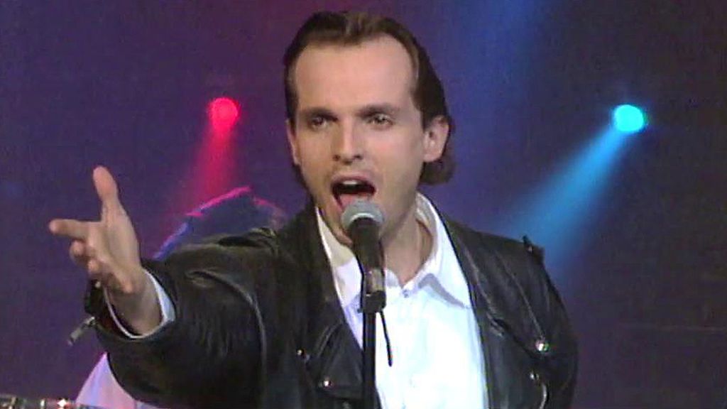 La dedicatoria de Miguel Bosé a sus hijos y Nacho Palau: "Mis cinco niños"