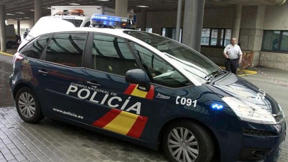 Policía