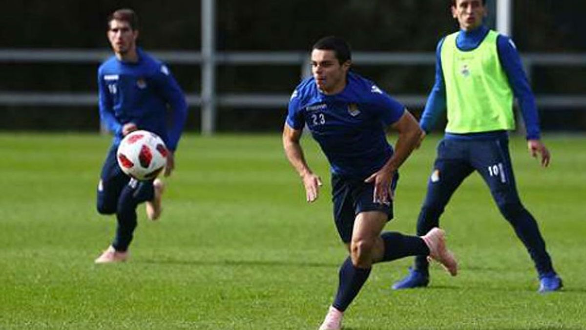 Lucas Sangalli, jugador de la Real Sociedad, ingresado por un ictus leve Lucas Sangalli, jugador de la Real Sociedad, ingresado por un ictus leve