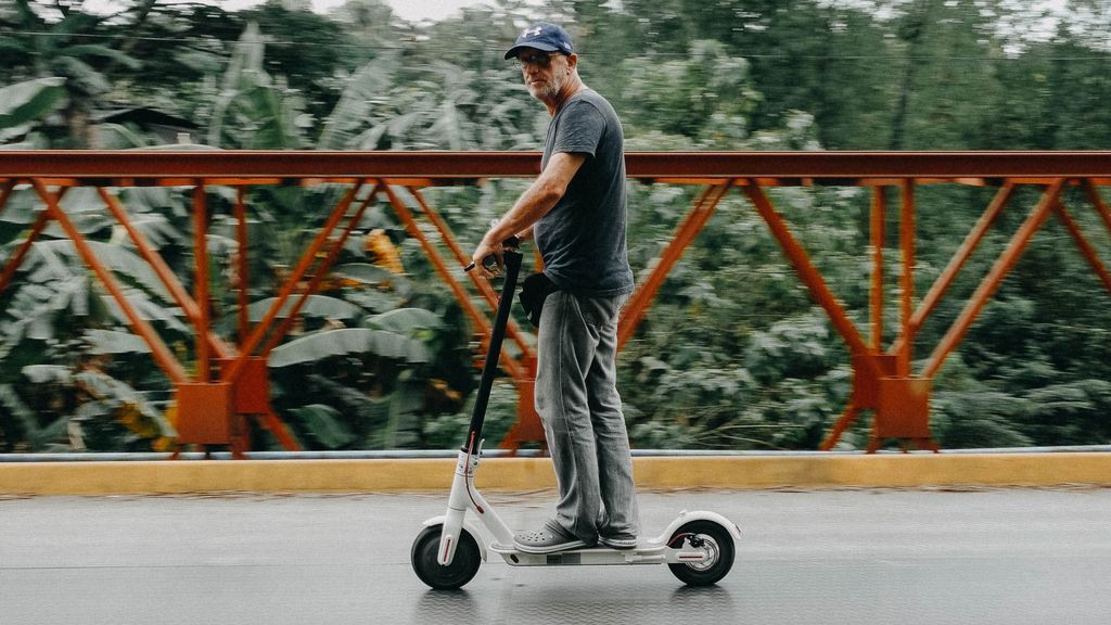 Lo eléctrico ha tomado la ciudad: pros y contras del patinete and co Lo eléctrico ha tomado la ciudad: pros y contras del patinete and co