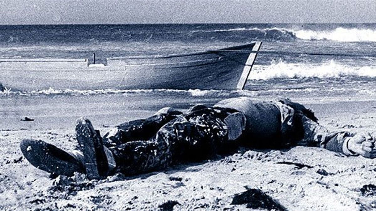 La primera muerte de un inmigrante en el Estrecho ocurrió hace 30 años