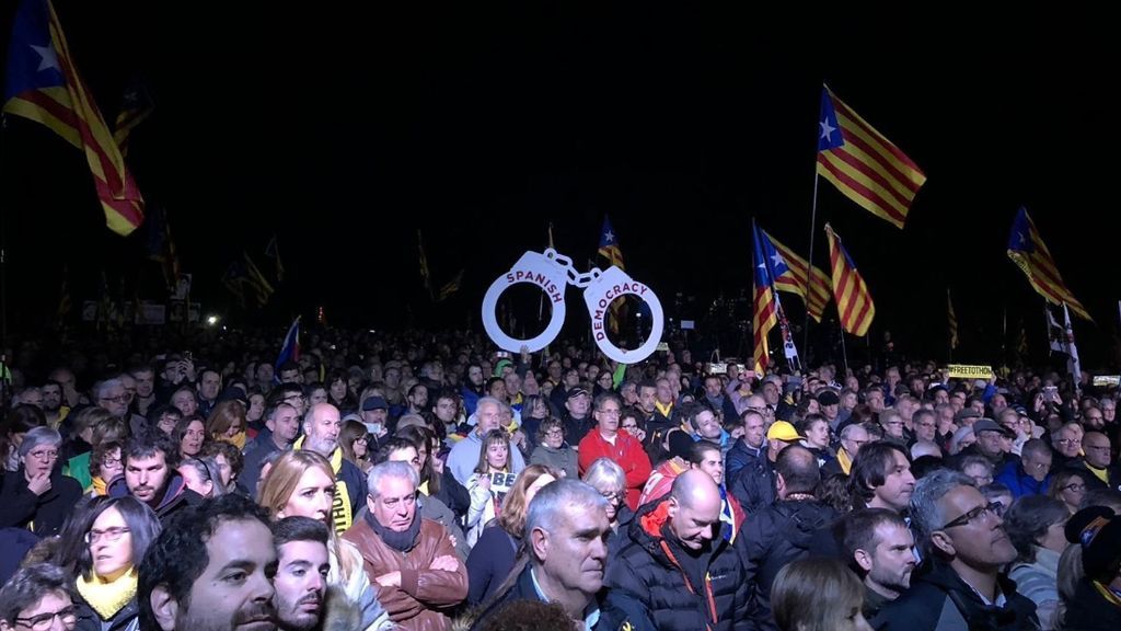 Torra deja claro a Sánchez que los catalanes le retiran su apoyo y no habrá PGE