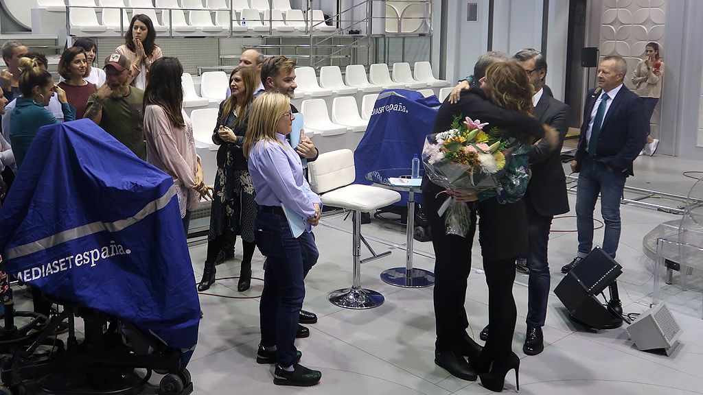 El equipo al completo ha ido despidiéndose de Emma