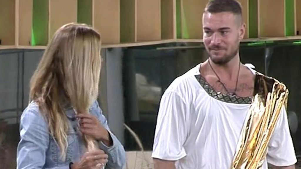 Última hora: Makoke y Tony, noche de tonteo en la casa de 'GH VIP'