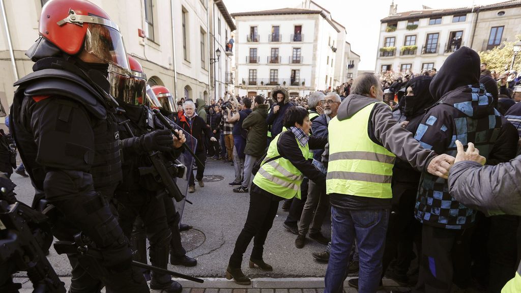 Tensión en Alsasua por la visita de Ciudadanos, PP y Vox