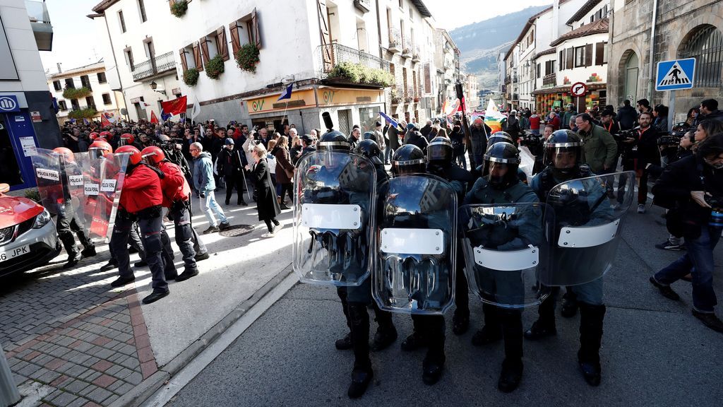 Malestar en el Gobierno por el uso partidista de la Guardia Civil en el acto de Alsasua (Navarra)